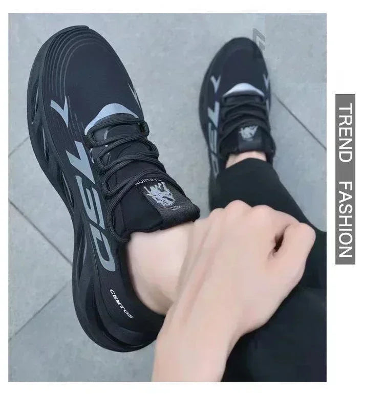 New Summer Mens Breathable Mesh Running Shoes Lightweight Sports Sneakers Fashion Trendy Brand